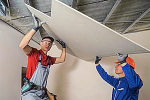 10 Étapes à suivre pour poser un plafond correctement à Chilly-sur-Salins